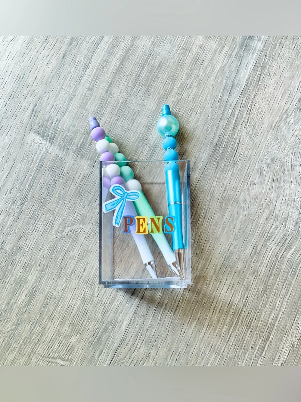 NEW📚 Homemade Crafted Beaded Pens & Acrylic Pen Holder Desk Accessory OS